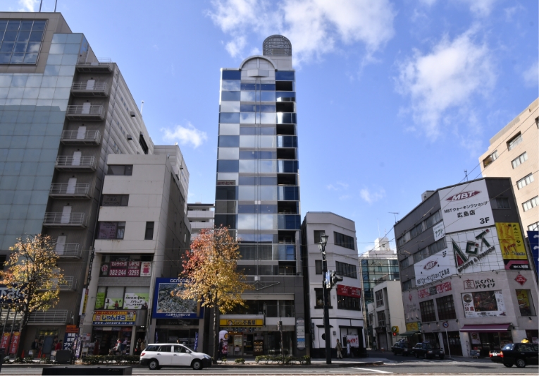 ファルベノットが入居するビルの外観